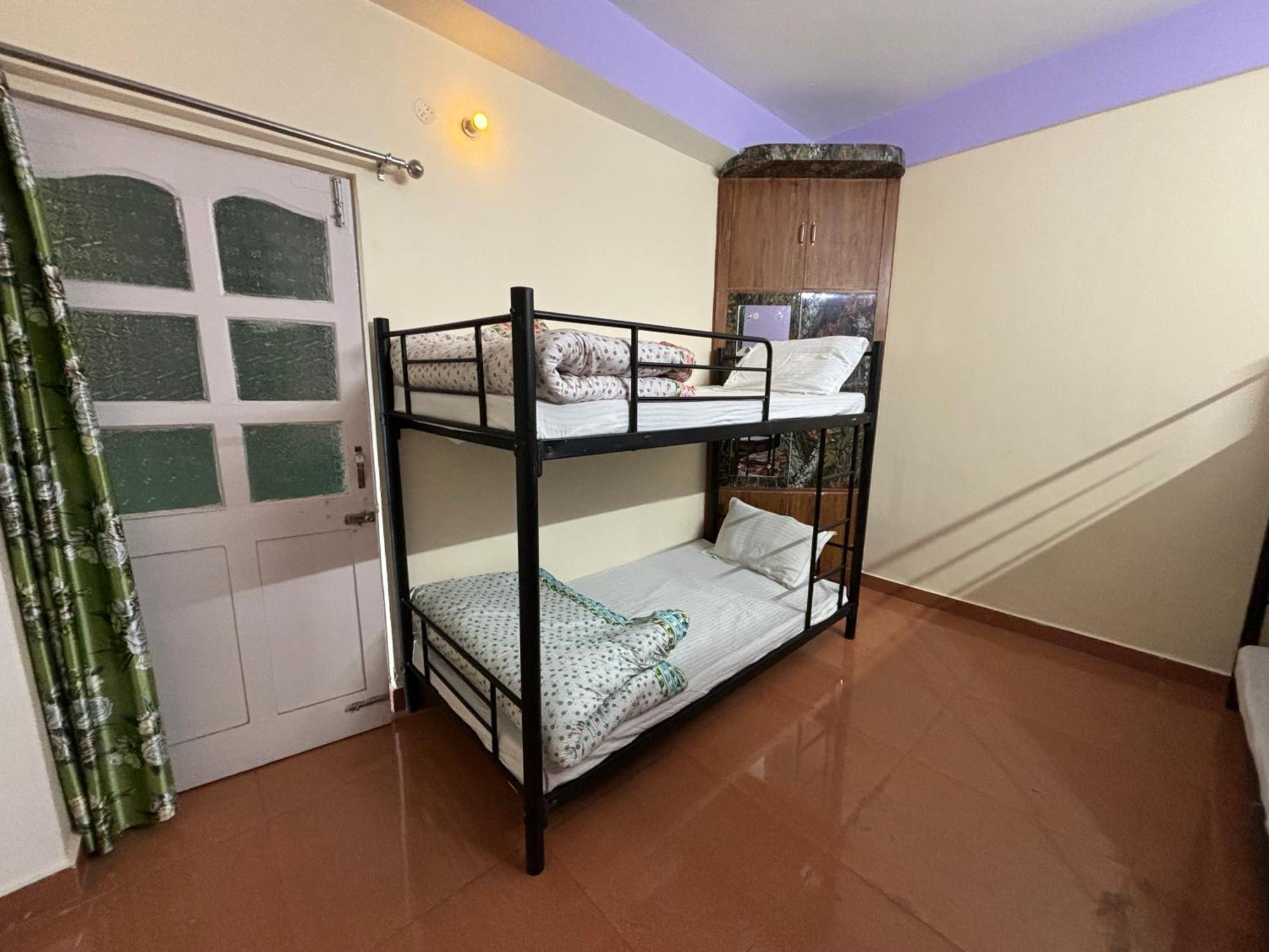 Zu-Zu Hostels Shimla Exterior photo